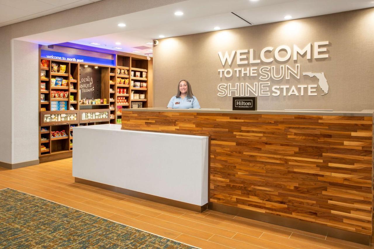 Hampton Inn & Suites North Port, Fl Exteriör bild